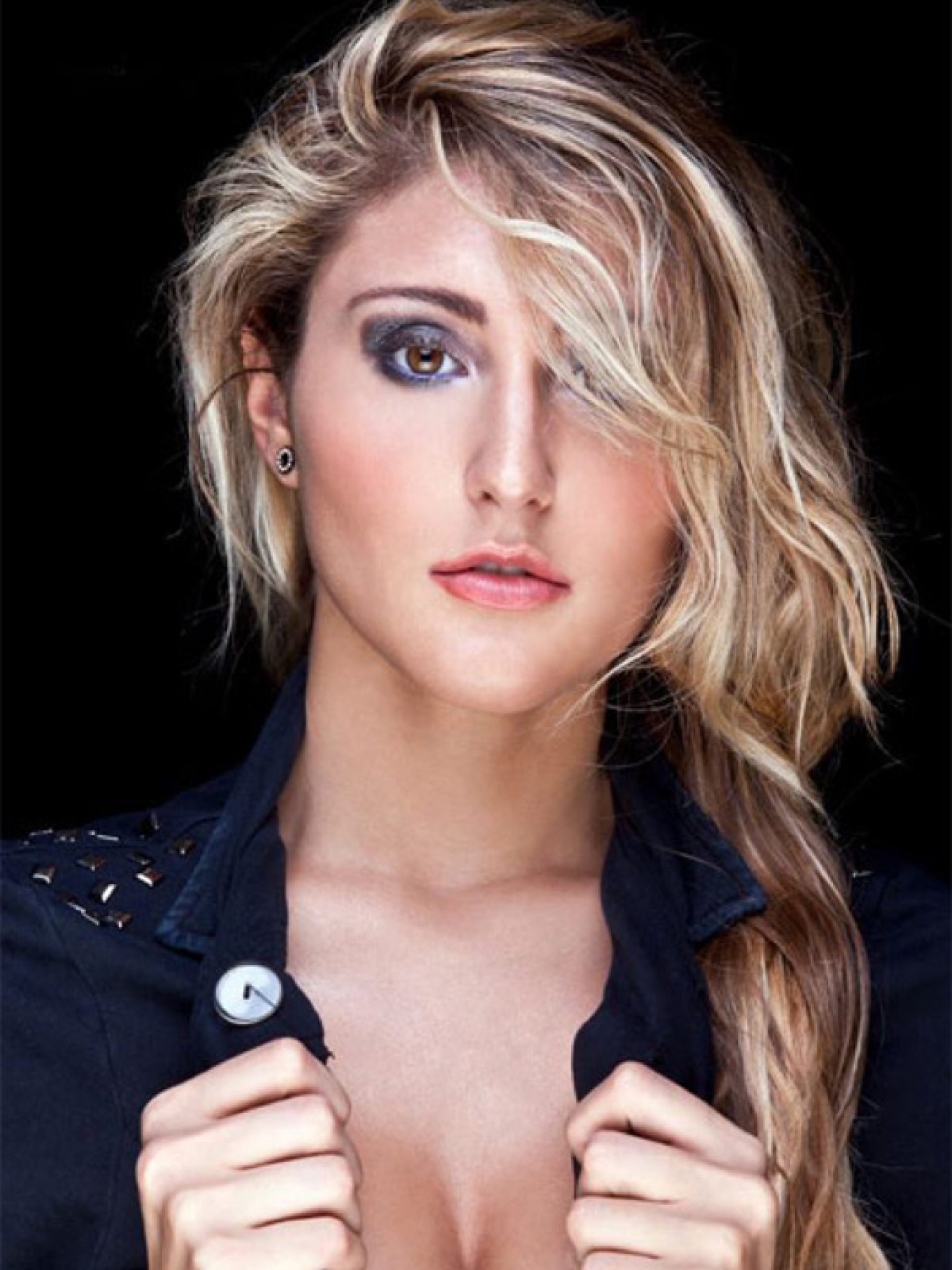 Laura Mat.